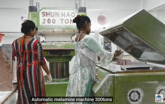 Лучшие продажи! 300-тонная автоматическая формовочная машина для посуды из меламина